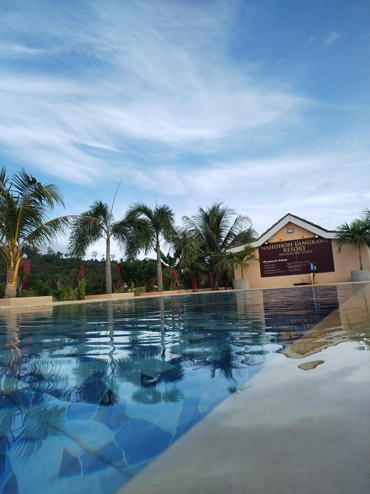 Nahdhoh Langkawi Resort Pantai Cenang  Exterior foto
